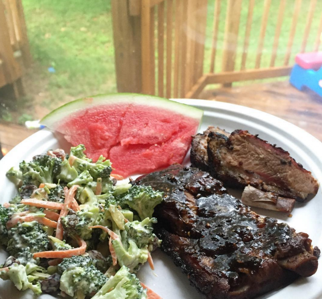 fourth July bbq plate, Fun Paleo Summer Eats - Smoothies, Ice Cream, and Zucchini! | Paleo Parents